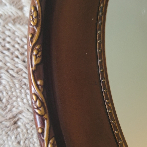 Vintage Set of 2 Oval Mirrors Traditional Farmhouse Primitive 9 x 7 Brown Frame - Picture 4 of 8